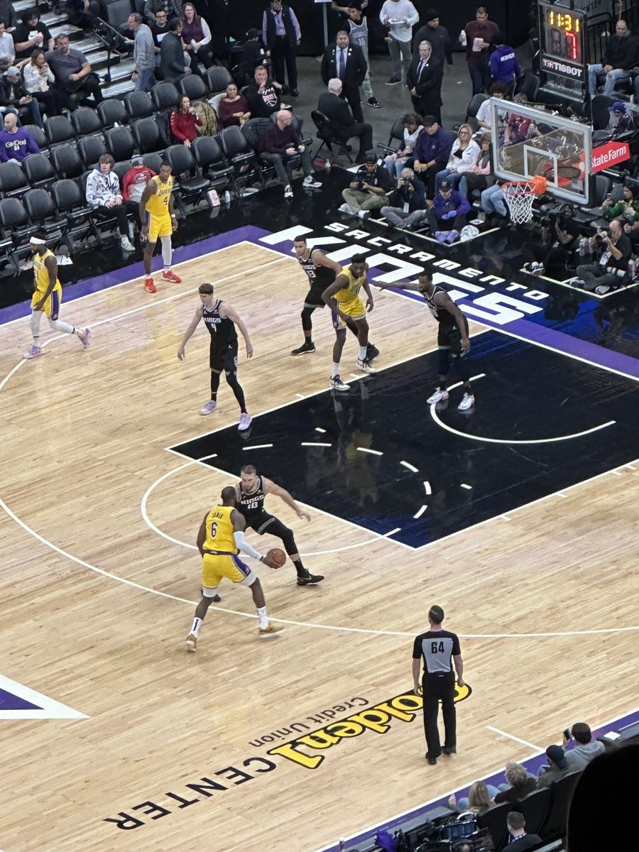 Kings, Golden 1 Center